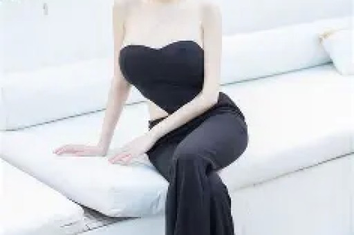 易易紫曝明星翻红后会耍大牌：红了之后就会耍大牌身边有很多